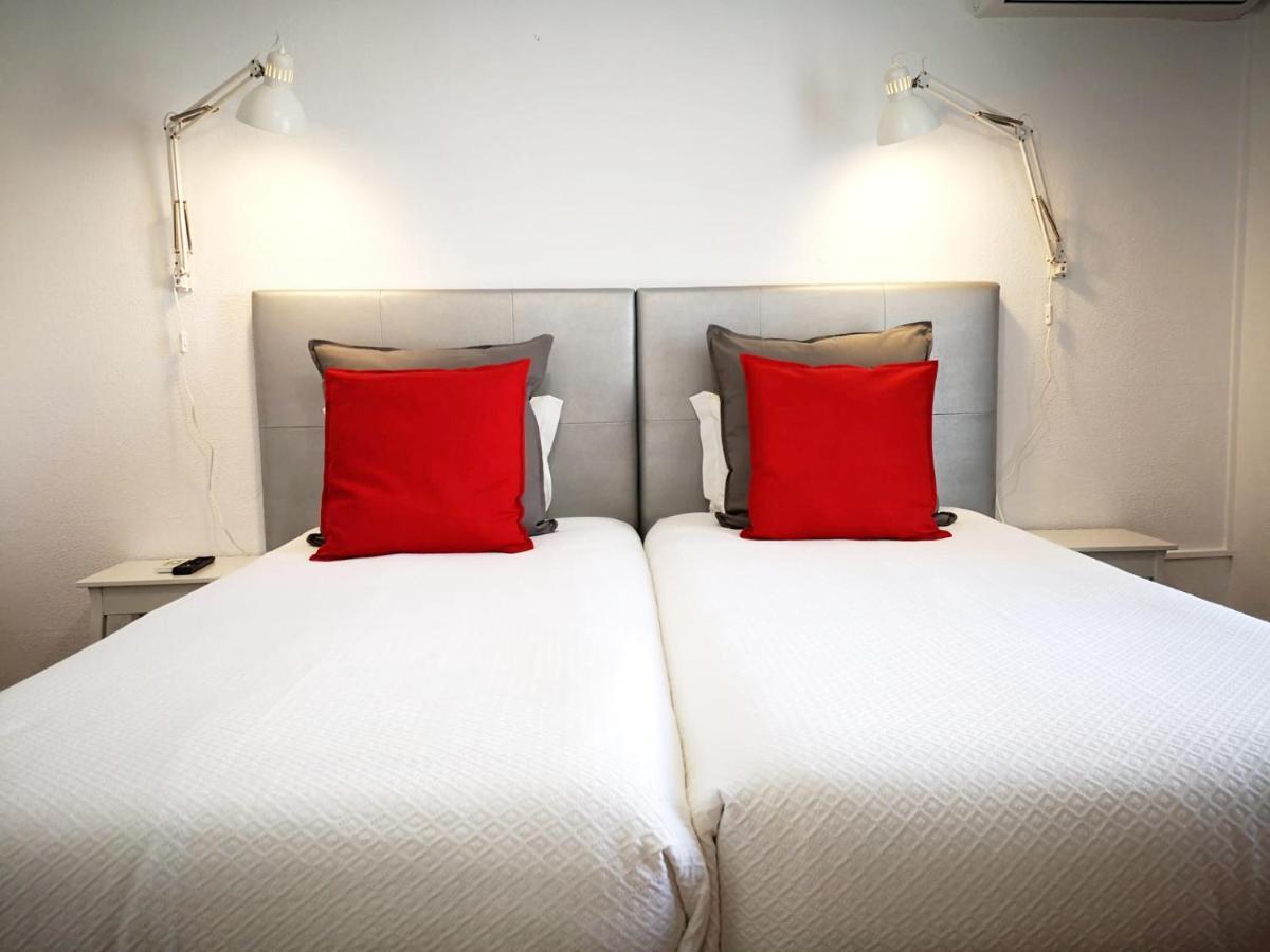 The Bulldog Inn - Duna Parque Resorts & Hotels Вила-Нова-де-Мильфонт Экстерьер фото